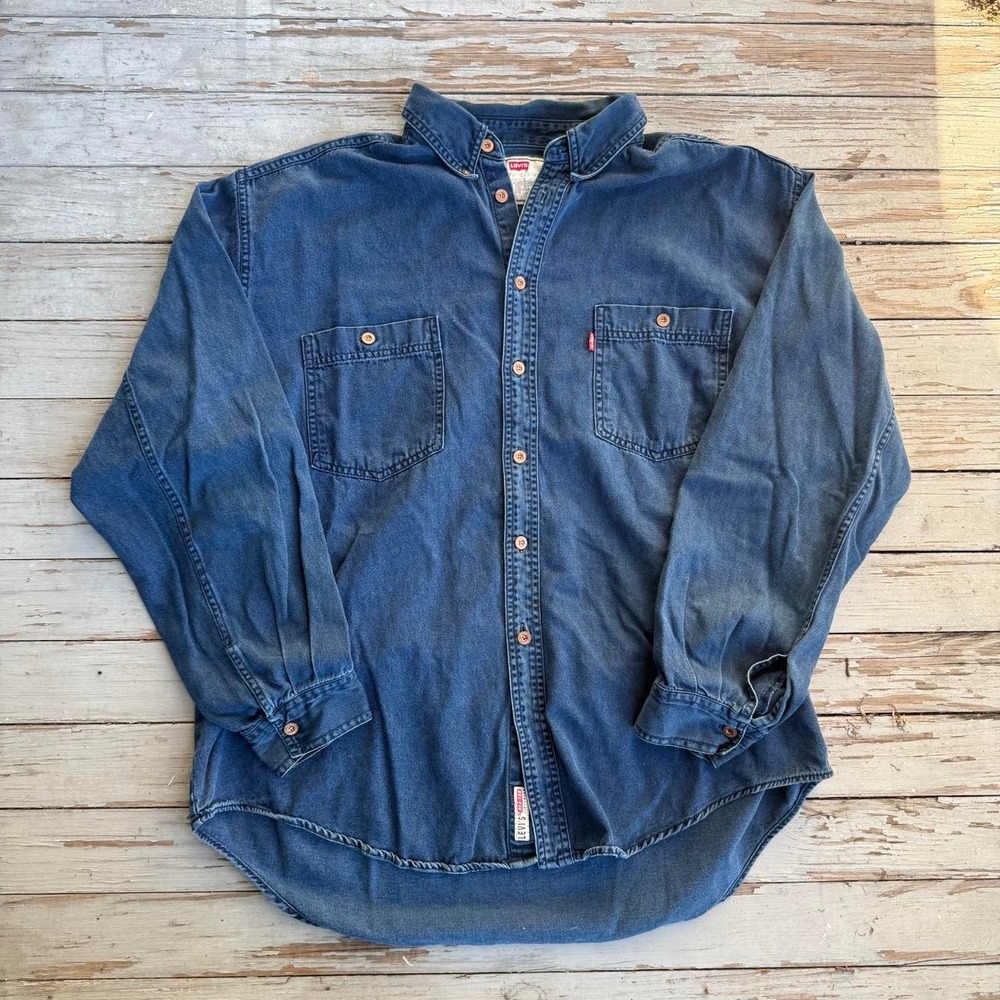 Vintage Levis Denim Button Down Shirt Mens XL Blue Long Sleeve Cotton 90s Top